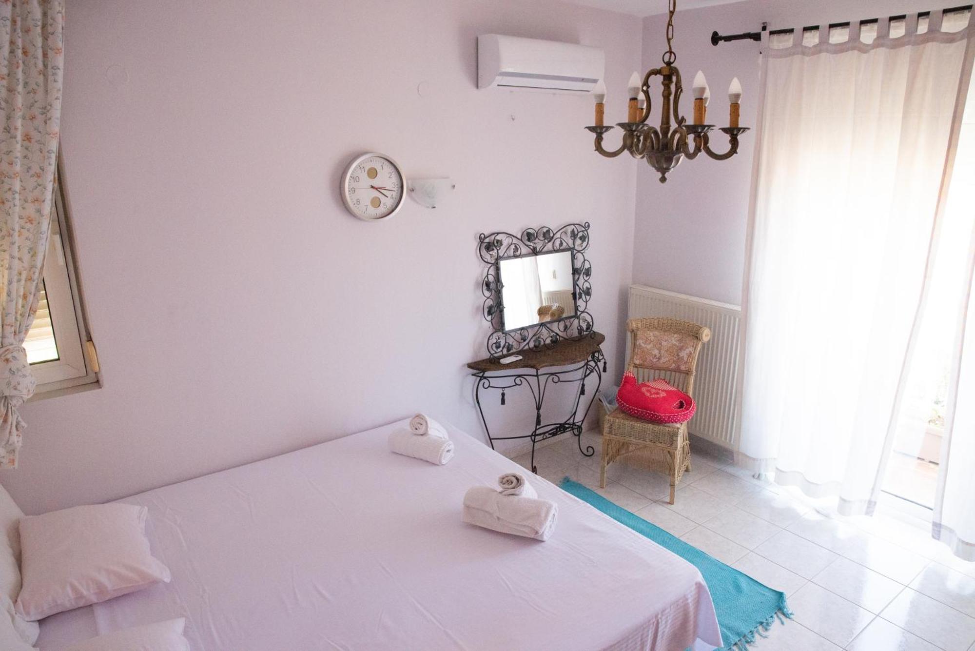 亚历山德鲁波利斯The Early Bird - Cosy 2-Floor House With Garden别墅 外观 照片