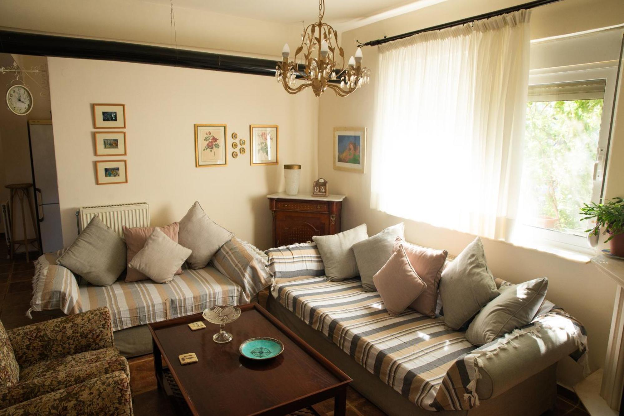 亚历山德鲁波利斯The Early Bird - Cosy 2-Floor House With Garden别墅 外观 照片