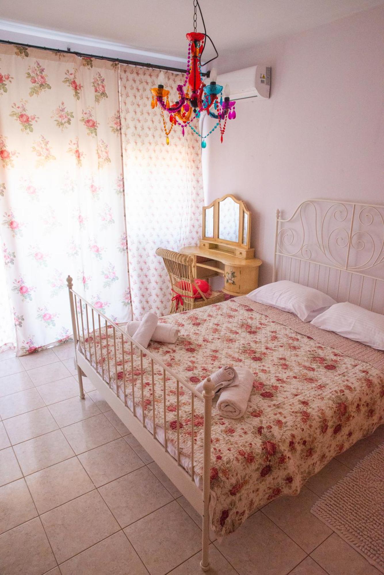 亚历山德鲁波利斯The Early Bird - Cosy 2-Floor House With Garden别墅 外观 照片